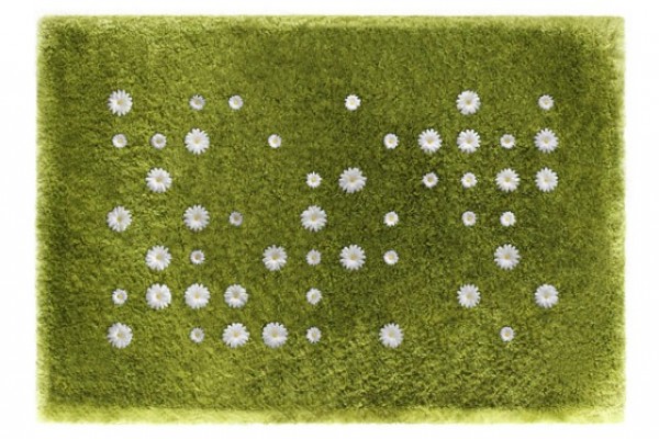 The Daisy Garden Rug – invite spring in your home
