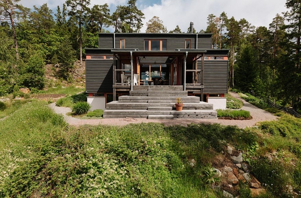 wooden-house-by-the-lake-1