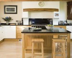 Traditional wooden kitchens (2)