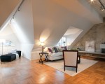 A stylish loft (1)