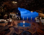 A magnificent cave restaurant  (1)