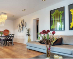 Spacious house with ethnic decorations (2)