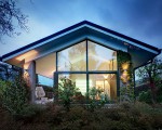 Countryside house featuring contemporary interior (8)
