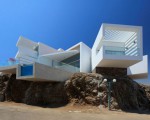 Contemporary beach house in Peru