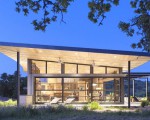 Environmentally friendly home design on the Californian hills