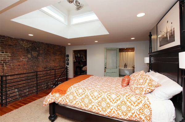 10 Amazing Bedrooms With Skylights (9).Jpg