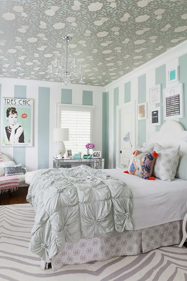 Feminine Bedroom Ideas : 37 Cute Bedroom Ideas For Women Sebring Design Build : A woman will most likely prefer her bedroom to be cozy, inviting, bright and decorated will all sorts of little things.