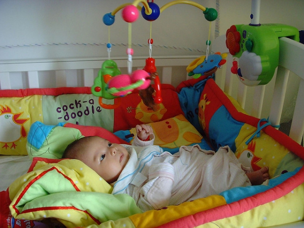 toys to stimulate newborn babies