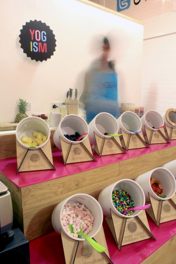 7 Fresh And Inspiring Yogurt Bar Designs From All Over The World (6).Jpg