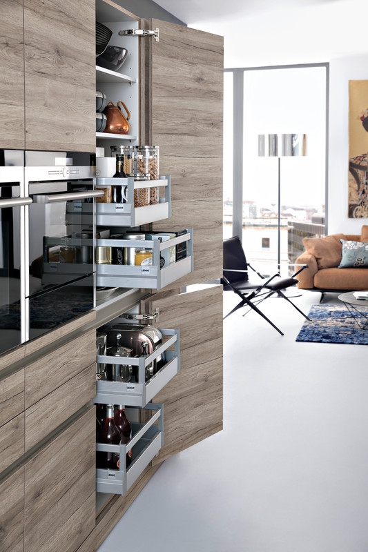 Contemporary Kitchen With A Twist (5)