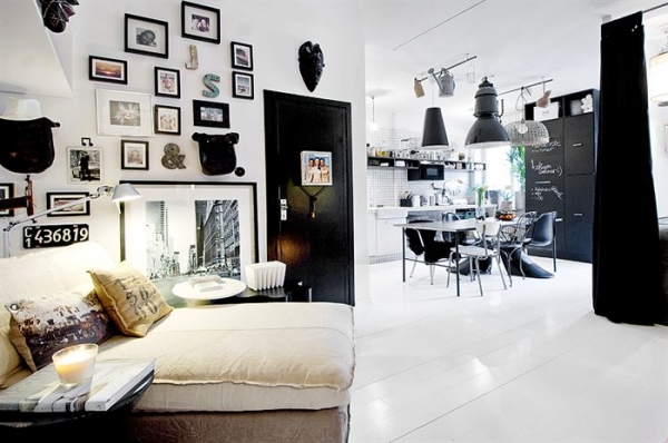 A-Favorite-Black-And-White-Interior-Design-4