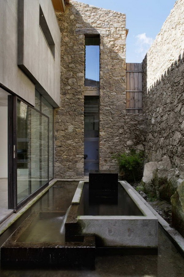 Stone-House-Design-8