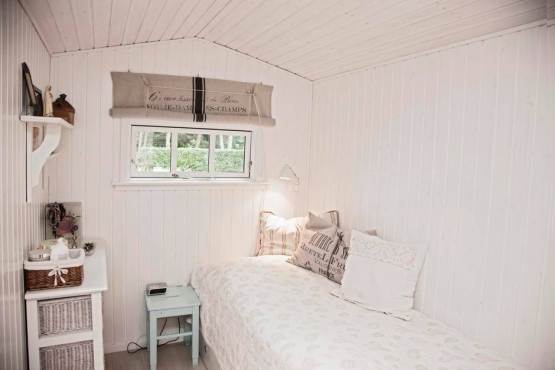 A Scandinavian Dream Inside An Adorable Tiny Home (6)