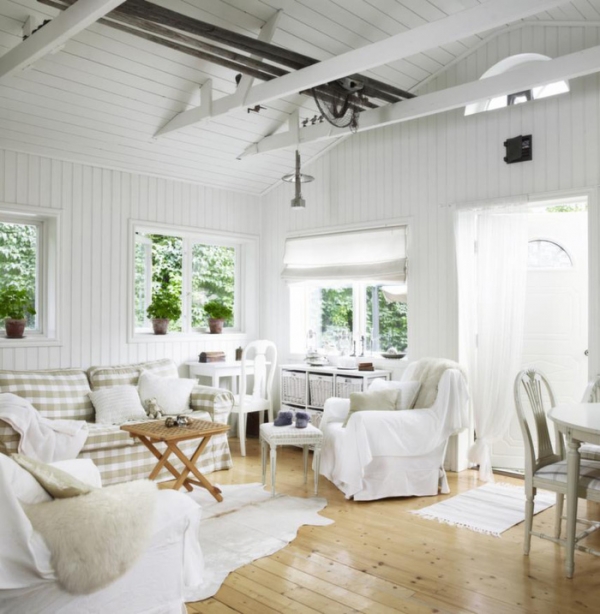 A-Sublime-Small-Villa-Outside-Of-Stockholm-2