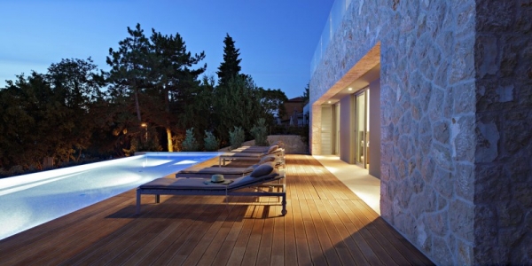 Contemporary-House-On-The-Adriatic-9