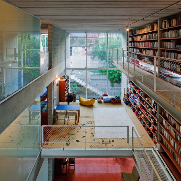 A-Truly-Luxurious-Library-3