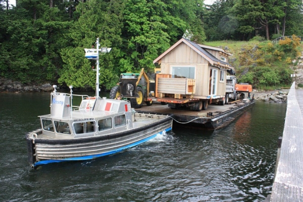 A-Wonderful-Idea-And-A-Tiny-Cabin-5