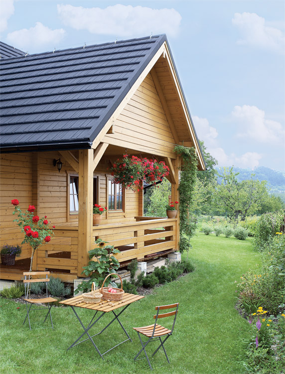 Adorable-Wooden-Cottage-In-Poland-2