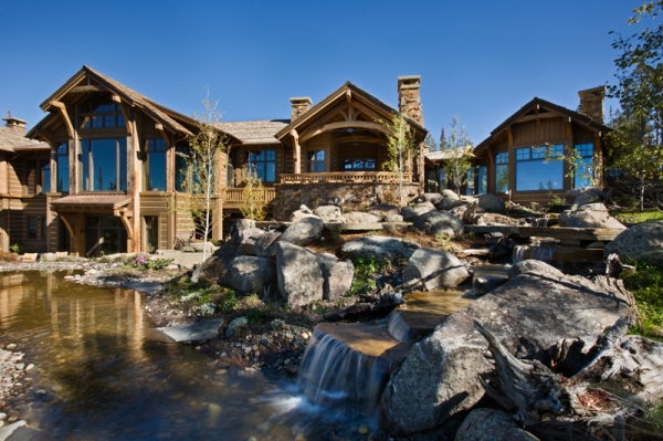 Amazing-Mountain-Homes-By-Locati-11