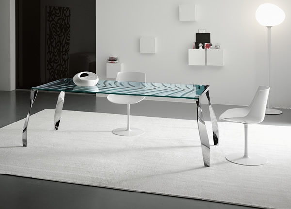 Attractive-Collection-Of-Glass-Tables-11