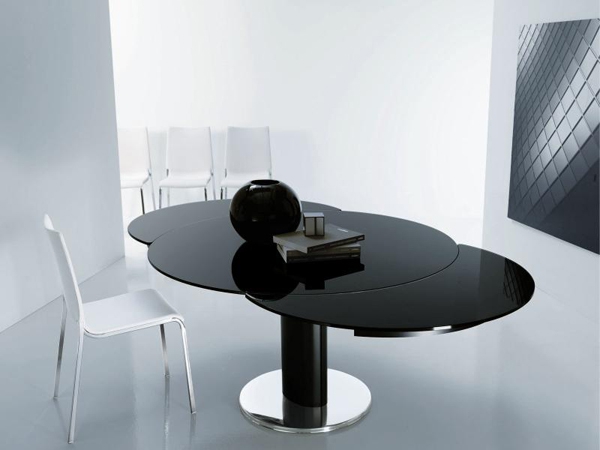 Attractive-Collection-Of-Glass-Tables-7