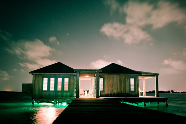 Be Your Own Island With An Overwater Bungalow (7)