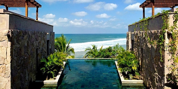 Beautiful-And-Tranquil-Mexican-Resort-3