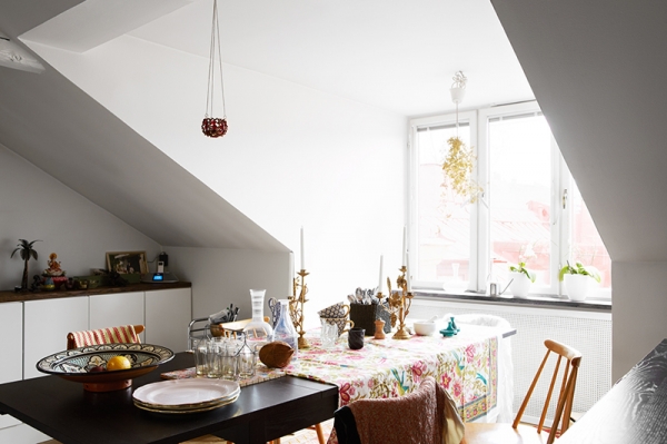 Beautifully-Carefree-An-Attic-Apartment-5