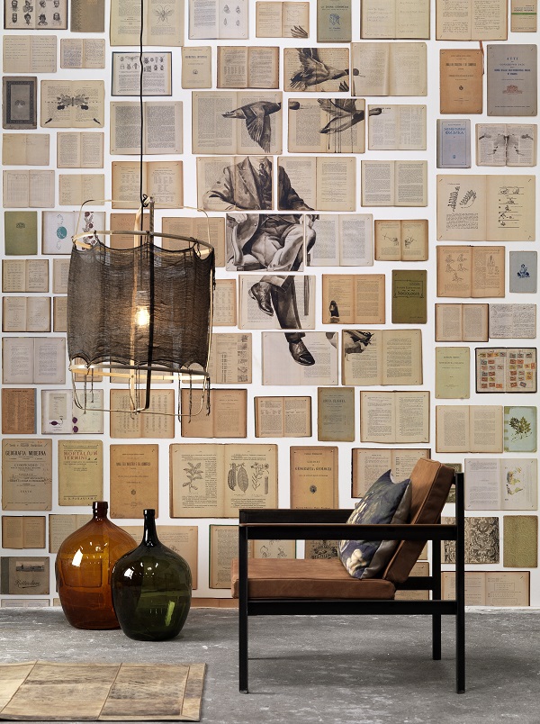 Bookish Indulgence: The Biblioteca Wallpaper Collection