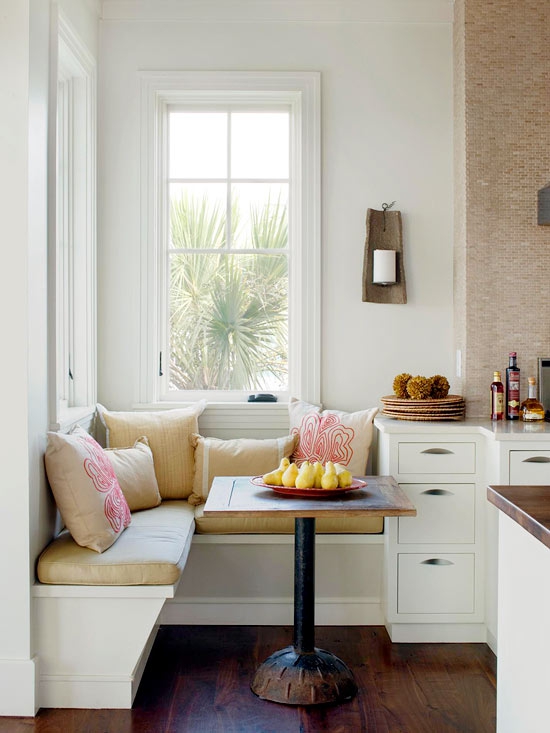 Choosing-The-Right-Banquette-For-Your-Kitchen-3