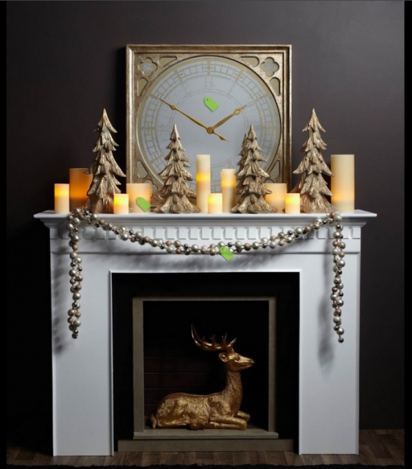 Christmas-Mantelpiece-Decorating-Ideas-3