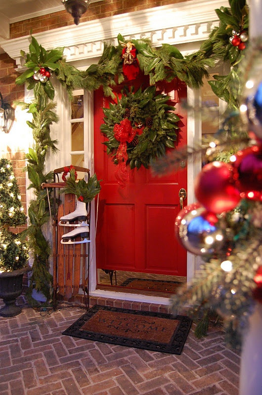 Christmas Porch and Front Door Decorating Ideas Adorable