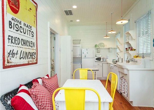 Colorful-Cottage-With-The-Cuteness-Factor-4