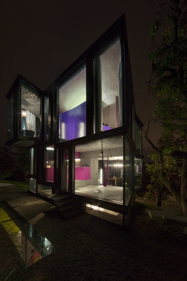 Concrete Ideas And Contemporary Purple Interiors (3)