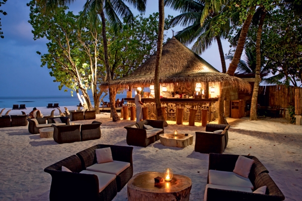 Constance-Moofushi-Resort-12