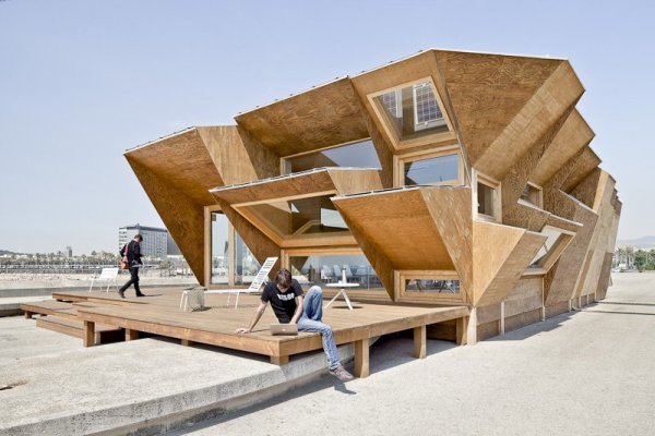 Contemporary-Design-Of-An-Eco-Friendly-Pavilion-9