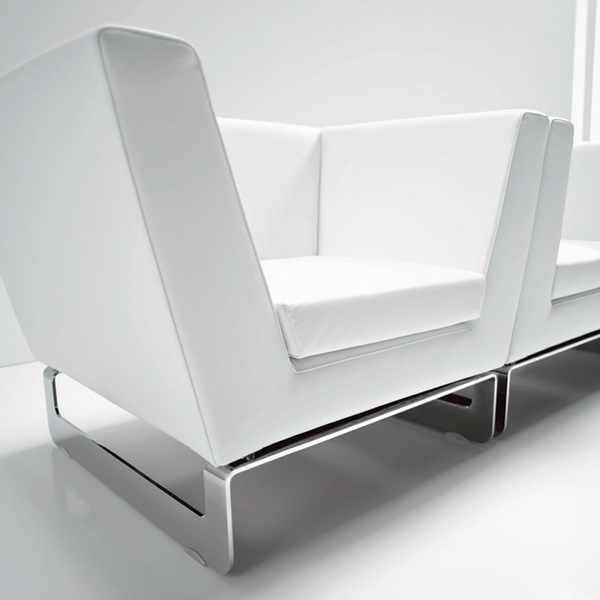 Contemporary-Designer-Furniture-In-A-Minimalist-Style-3