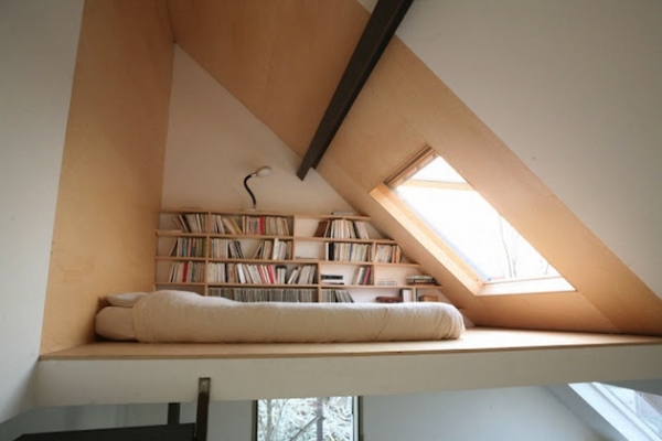 Create-The-Coziest-Reading-Nook-11