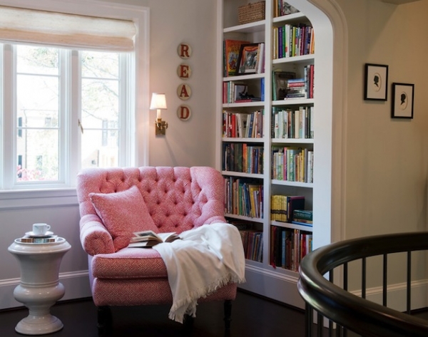 Create-The-Coziest-Reading-Nook-3