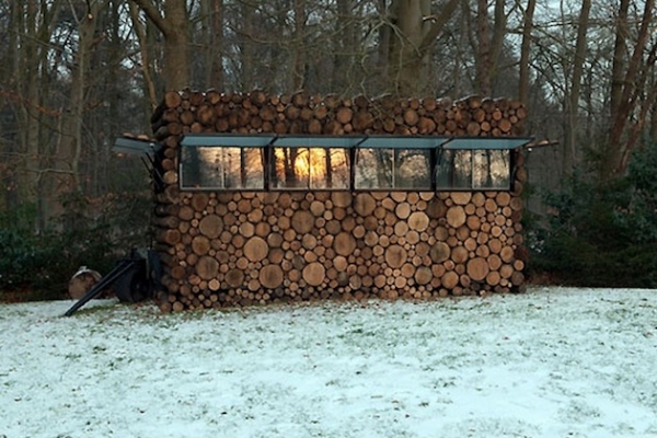 Creatively-Crafted-Tree-Trunk-House-2