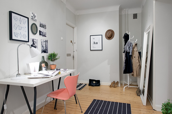 Cute Apartment With Simple Black And White Decor Adorable Home