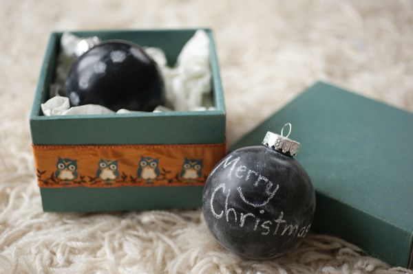 Decorate-With-Christmas-Ball-Ornaments-4