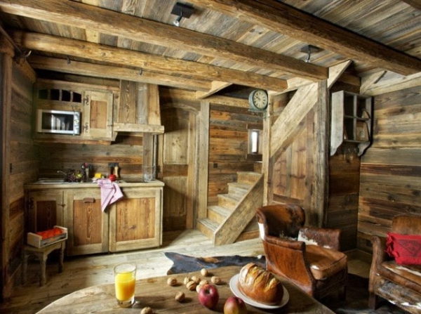 Delightful-Wood-Cabin-3