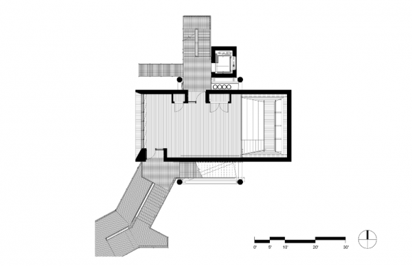 Element-Of-Play-In-This-Innovative-Tree-House-Design-1