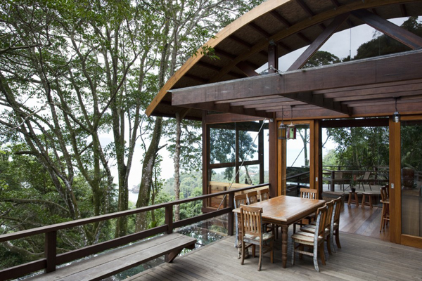 Environment-Friendly-House-In-The-Brazilian-Forest-5