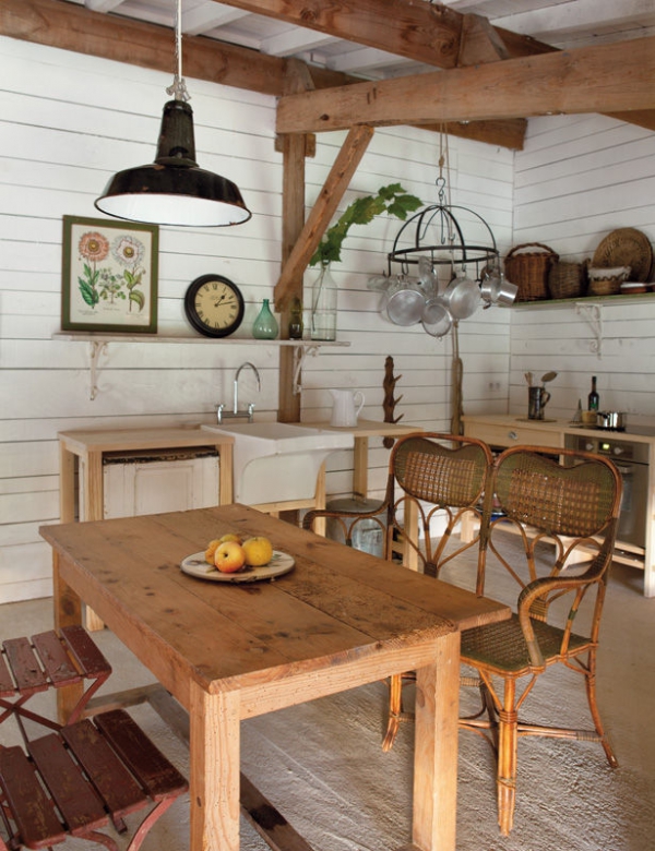 Farmhouse-Beautifully-Transformed-Into-A-Rustic-Home-6