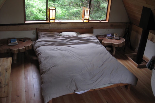 Find-Zen-In-This-Japanese-Cabin-5