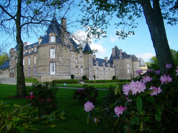 French-Chateau-11