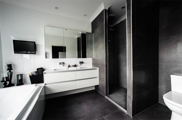 Grey Tiled Bathrooms (6).Jpg