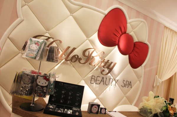 Hello Kitty Interior Design 1 